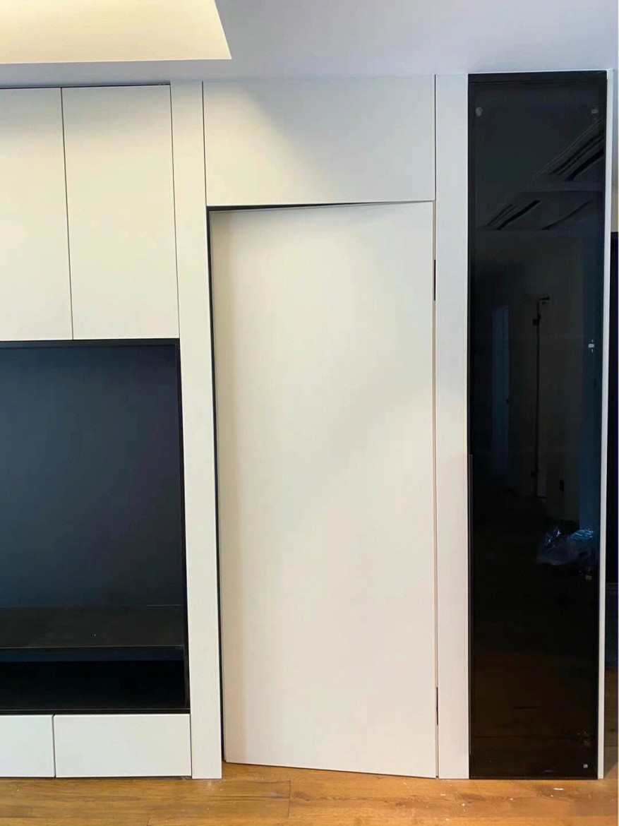 护墙板和隐形门